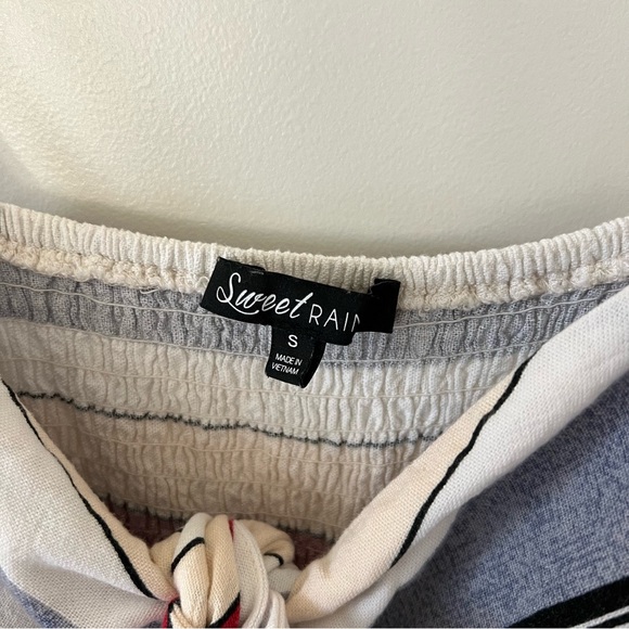 Agaci Sweet Rain Vertical Striped Culottes Wide-leg Jumpsuit - Picture 10 of 11